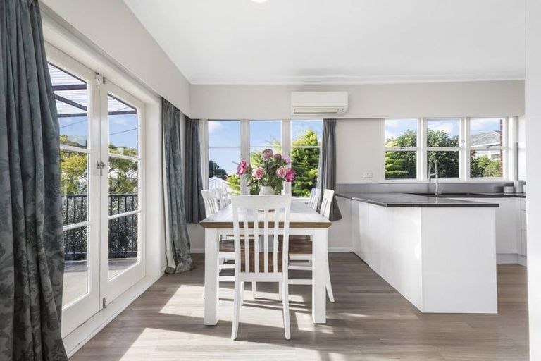 Photo of property in 59a Livingstone Avenue, Nawton, Hamilton, 3200