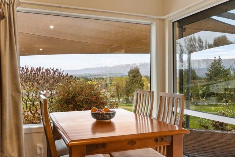 Photo of property in 53 Hillview Road, Alexandra, 9391