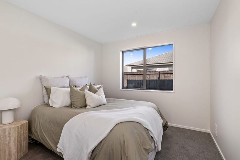 Photo of property in 72 Blakes Road, Prebbleton, 7604