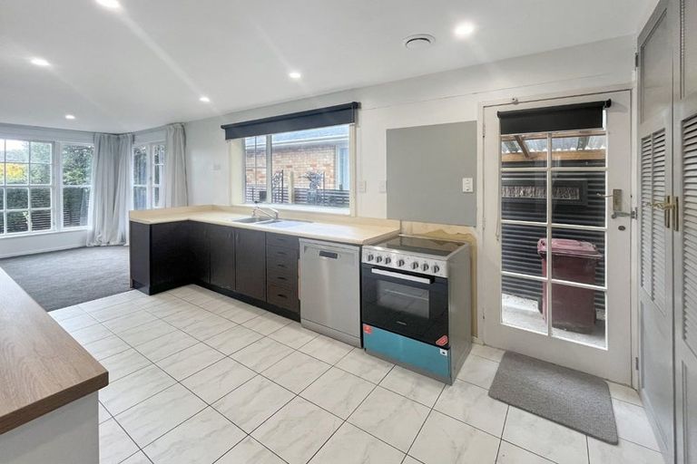 Photo of property in 4 Bond Street, Hokowhitu, Palmerston North, 4410