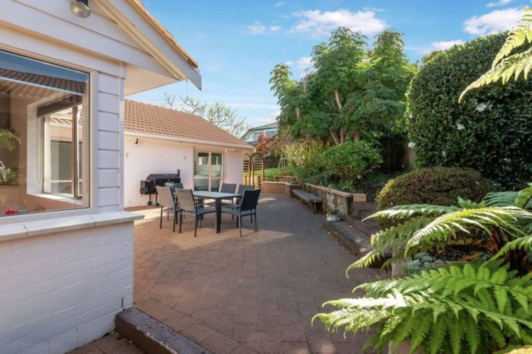 Photo of property in 1/19 Edendale Road, Somerville, Auckland, 2014