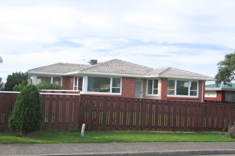 Photo of property in 3 Lenox Grove, Johnsonville, Wellington, 6037