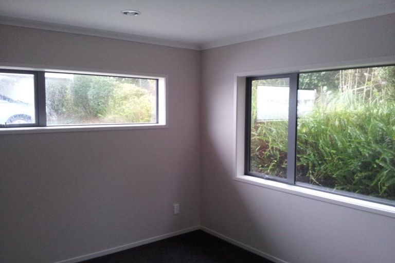 Photo of property in 124 Browns Bay Road, Rothesay Bay, Auckland, 0630