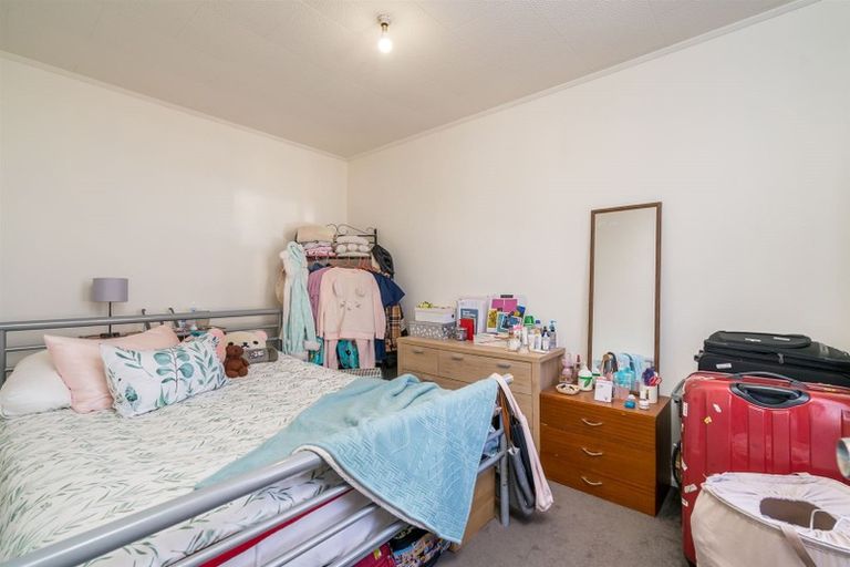 Photo of property in 32 Dundas Street, North Dunedin, Dunedin, 9016