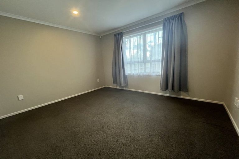 Photo of property in 1/17 Settlement Road, Papakura, 2110
