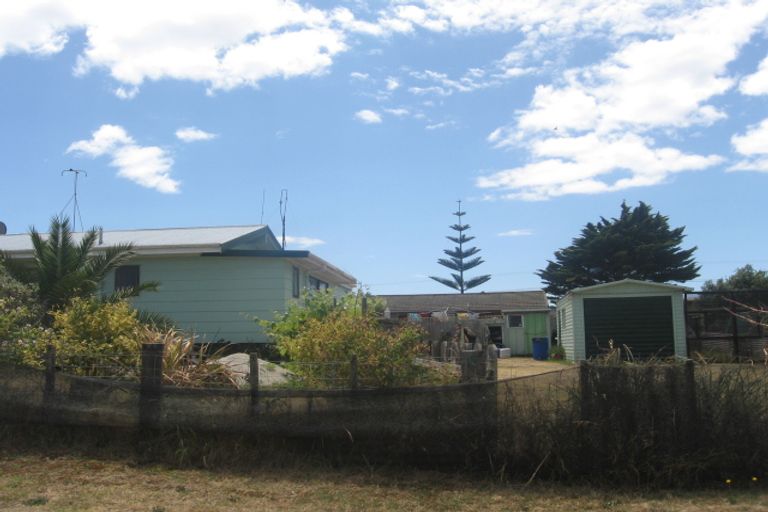 Photo of property in 13 Costello Crescent, Pukehina, Te Puke, 3189