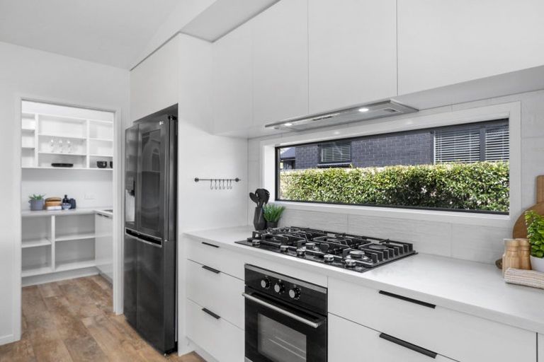 Photo of property in 18 Hass Drive, Ohauiti, Tauranga, 3112