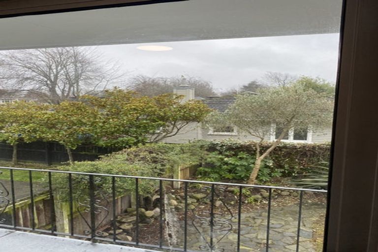 Photo of property in 1/27 Thorrington Road, Cashmere, Christchurch, 8022