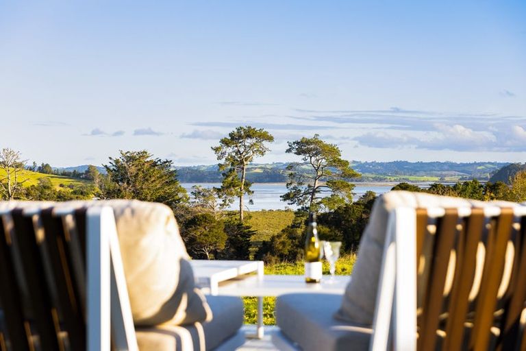 Photo of property in 43 Kia Kaha Drive, Snells Beach, 0920