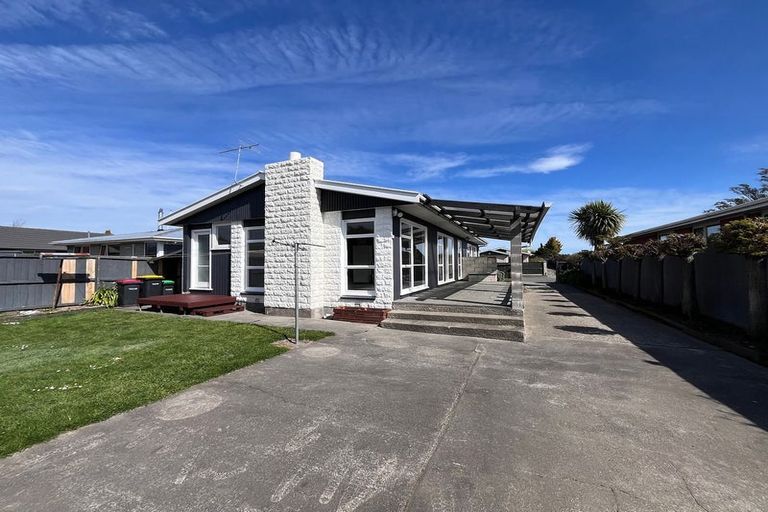 Photo of property in 26 Fern Drive, Halswell, Christchurch, 8025