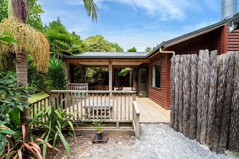 Photo of property in 44 Pine Valley Glade, Mangawhai, 0573