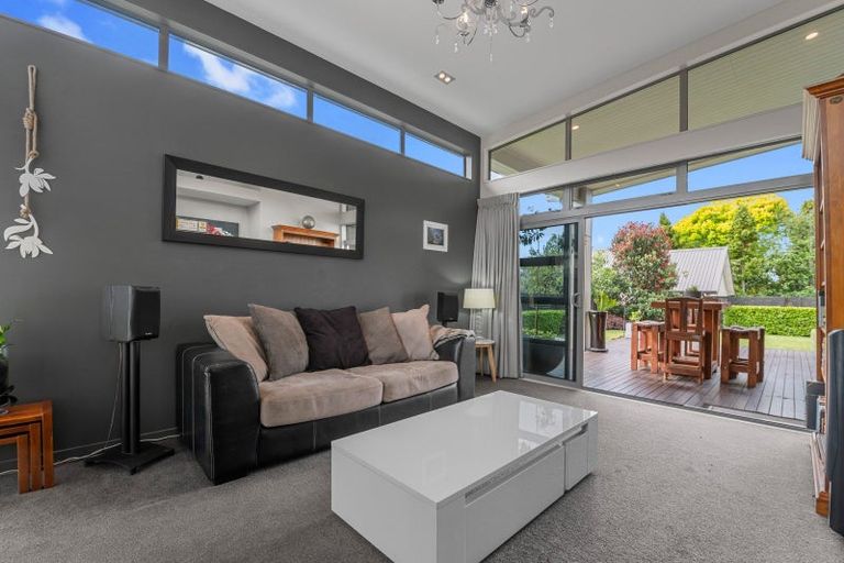 Photo of property in 10b Hilton Road, Lynmore, Rotorua, 3010