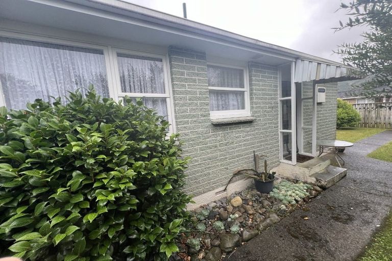Photo of property in 1/97 Clouston Park Road, Clouston Park, Upper Hutt, 5018