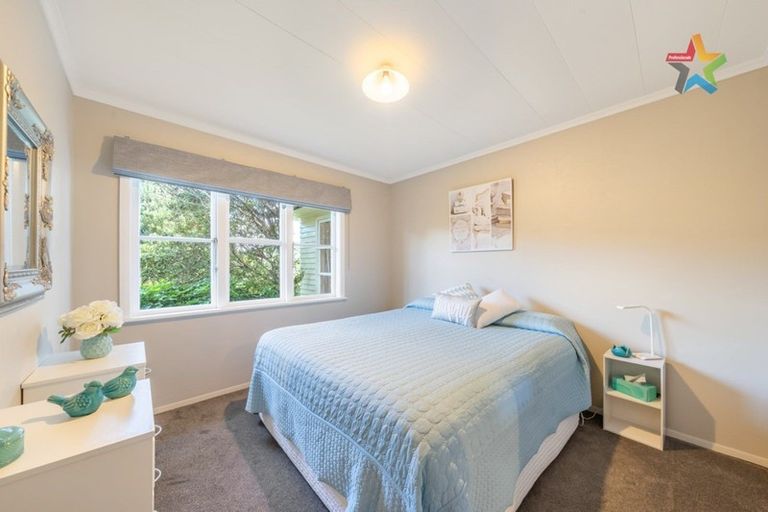 Photo of property in 91a Normandale Road, Normandale, Lower Hutt, 5010