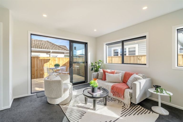 Photo of property in 25b King Street, Ebdentown, Upper Hutt, 5018