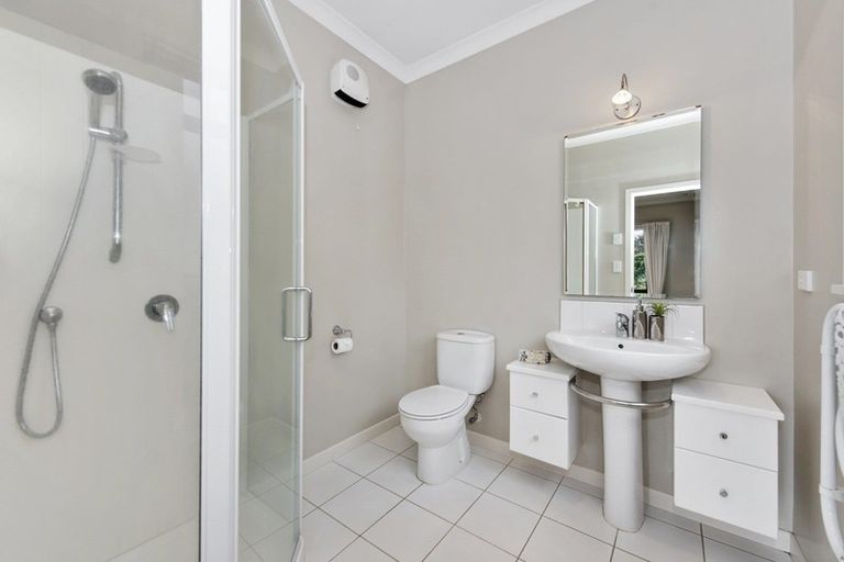 Photo of property in 18 Cranmore Avenue, Huntington, Hamilton, 3210