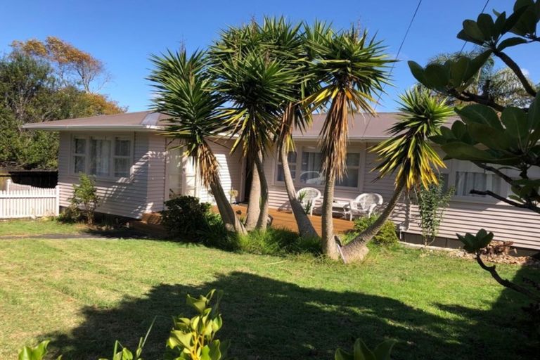 Photo of property in 66 Caldera Drive, Long Bay, Auckland, 0630
