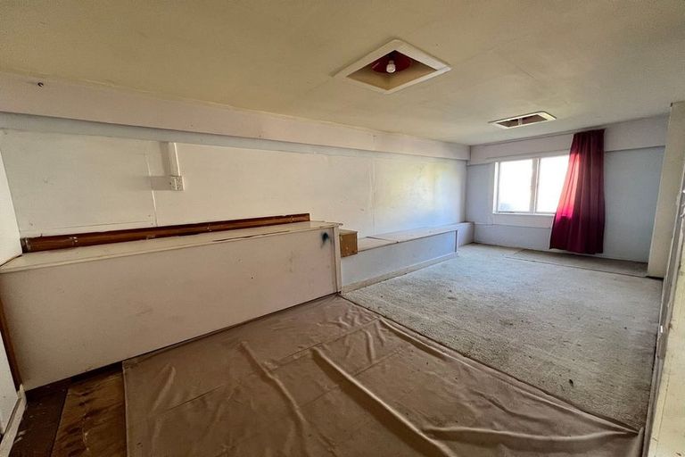 Photo of property in 1/110 Monarch Avenue, Hillcrest, Auckland, 0627