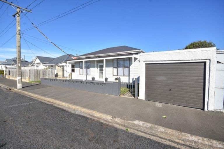 Photo of property in 76 Moreau Street, Saint Kilda, Dunedin, 9012