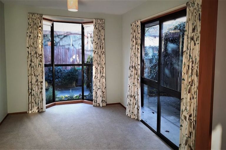 Photo of property in 226 Yaldhurst Road, Avonhead, Christchurch, 8042