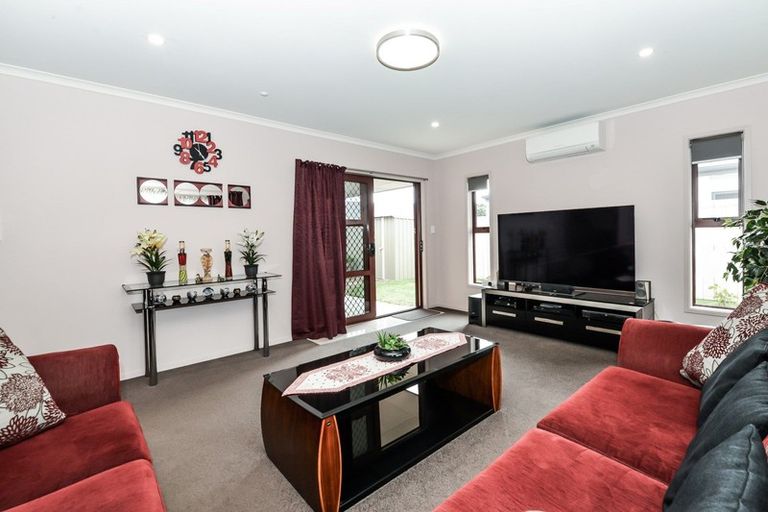 Photo of property in 8a Bolmuir Road, Forest Lake, Hamilton, 3200