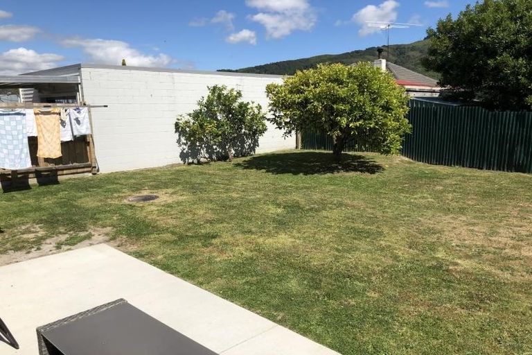 Photo of property in 251 Fergusson Drive, Heretaunga, Upper Hutt, 5018