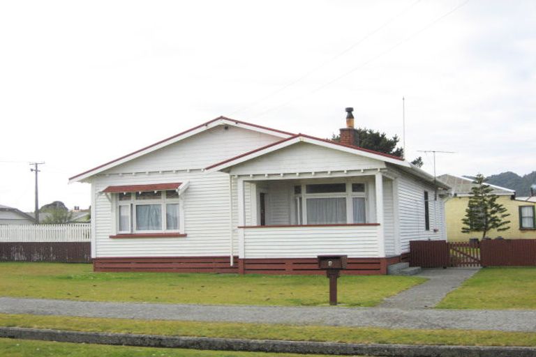 Photo of property in 5 O'grady Street, Blaketown, Greymouth, 7805