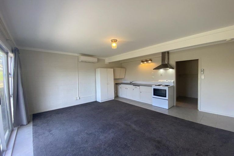 Photo of property in 3 Capitol Road, Matakatia, Whangaparaoa, 0930