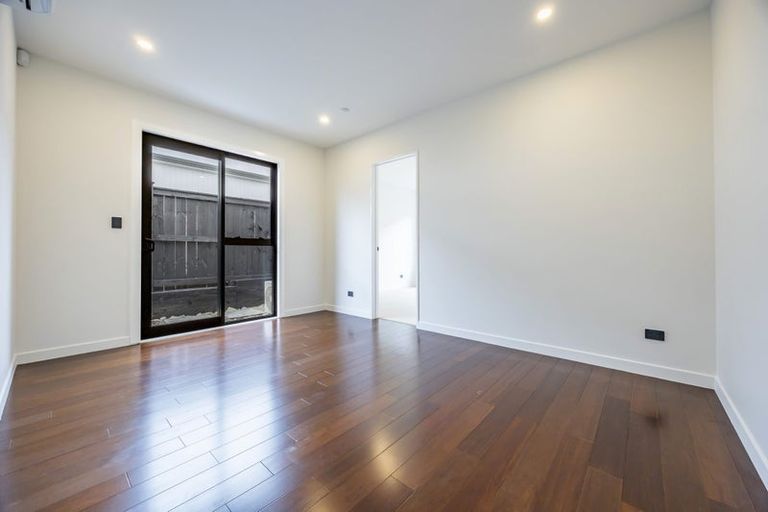 Photo of property in 29 Cara Avenue, Kumeu, 0810