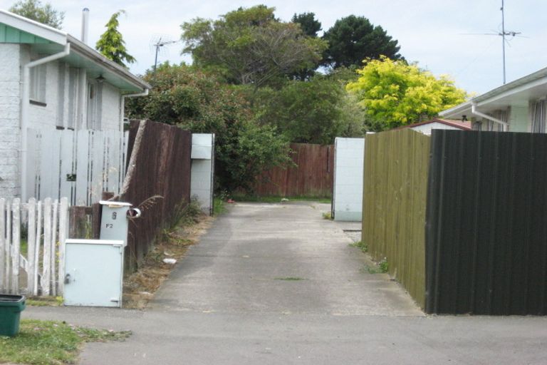 Photo of property in 2/6 Pateke Place, Bromley, Christchurch, 8062