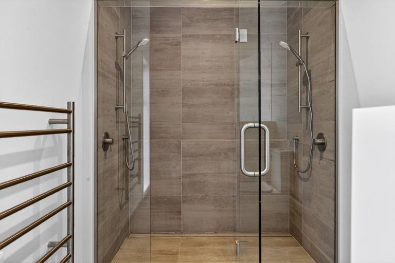 Photo of property in 8 Landsborough Lane, Wanaka, 9305