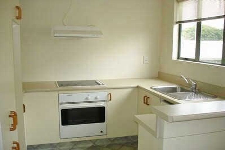 Photo of property in 5/2 Rex Street, Riccarton, Christchurch, 8041