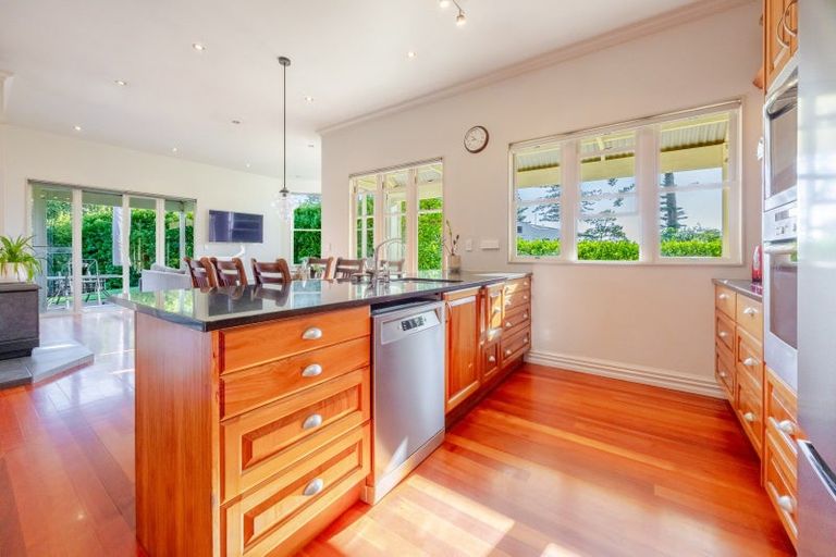 Photo of property in 6/3360 Pourerere Road, Pourerere, Waipawa, 4271