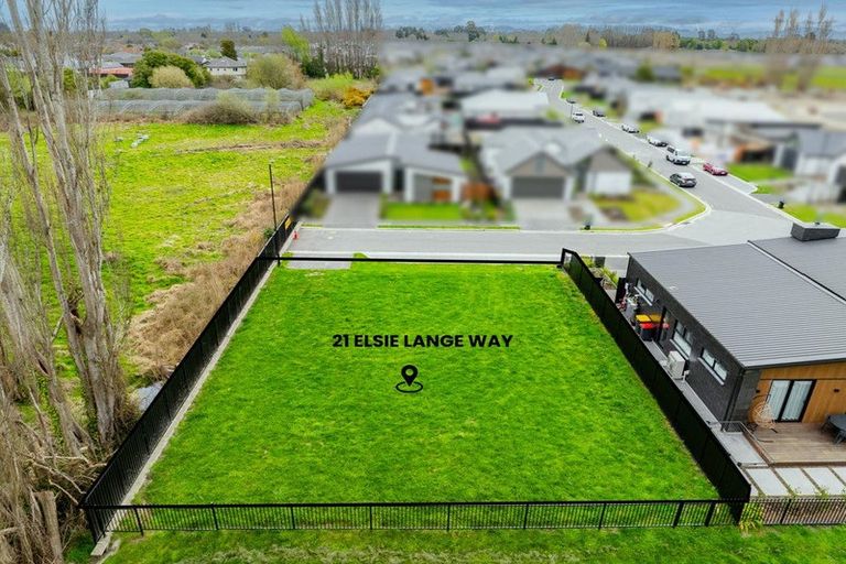 Photo of property in 21 Elsie Lange Way, Casebrook, Christchurch, 8051