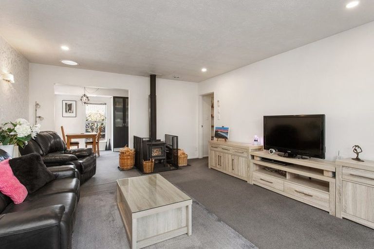 Photo of property in 49b Ambleside Drive, Burnside, Christchurch, 8053