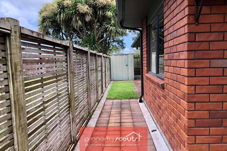 Photo of property in 33a Lismore Street, Strandon, New Plymouth, 4312