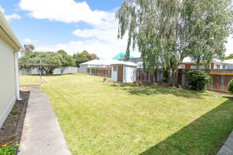 Property details for 420a Tremaine Avenue, Takaro, Palmerston North, 4412