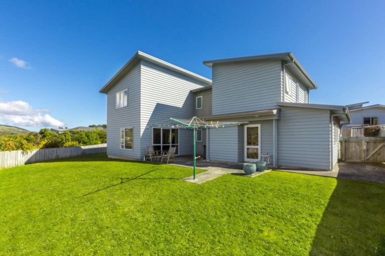 Photo of property in 99 Te Puia Drive, Aotea, Porirua, 5024