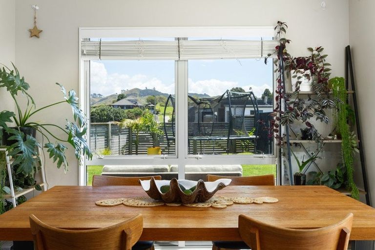 Photo of property in 7 Seafoam Place, Waihi Beach, 3611