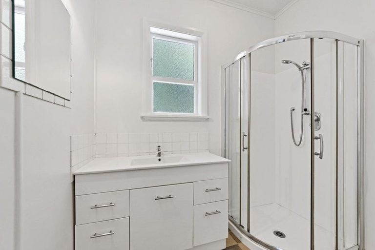 Photo of property in 8 Puna Street, Riccarton, Christchurch, 8041