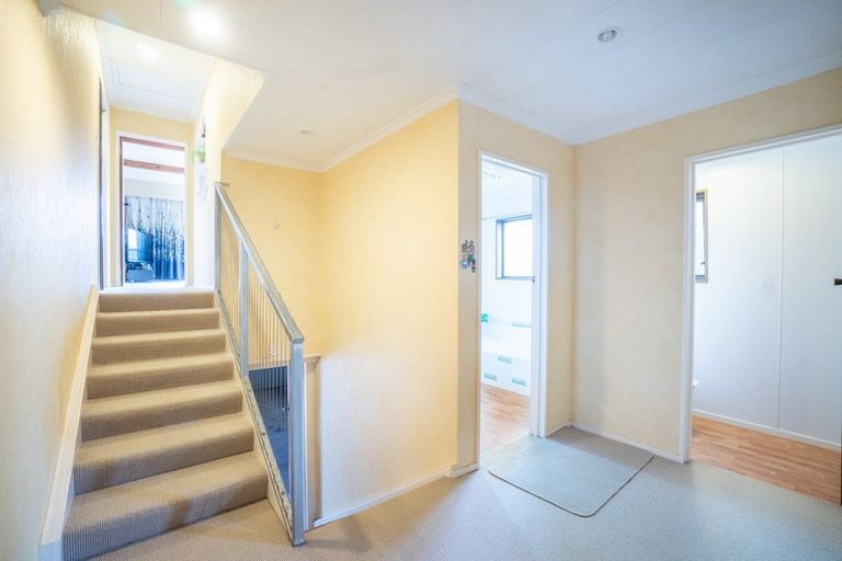 Photo of property in 3 Wharite Place, Awapuni, Palmerston North, 4412