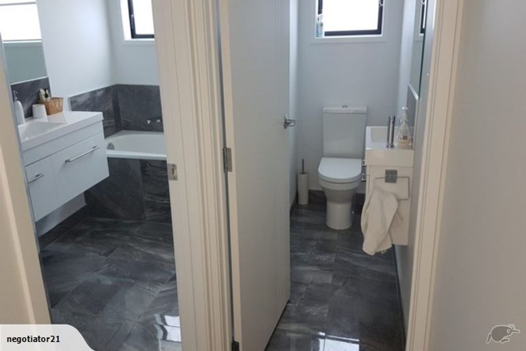 Photo of property in 25 Lippiatt Crescent, Pokeno, 2402