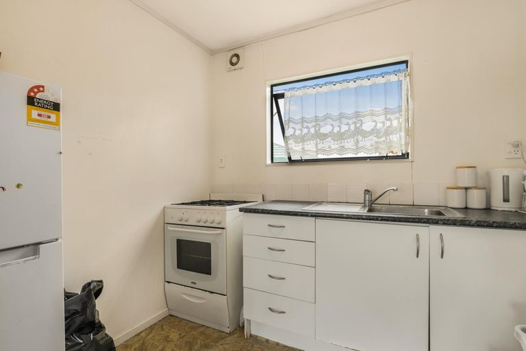 Photo of property in 13 Hyde Street, Manurewa East, Auckland, 2102