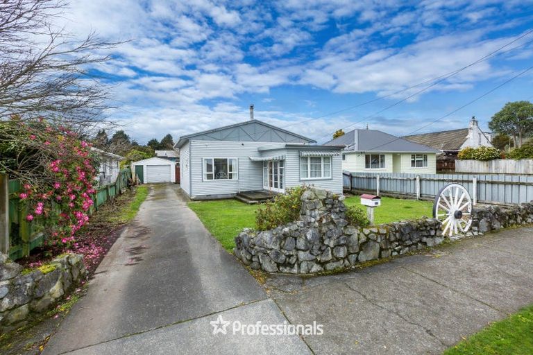 Photo of property in 18 Moonshine Road, Trentham, Upper Hutt, 5018