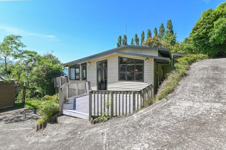 Photo of property in 47 Spencer Road, Lake Tarawera, Rotorua, 3076