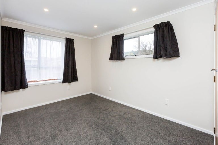 Photo of property in 14 Wimbledon Grove, Wainuiomata, Lower Hutt, 5014