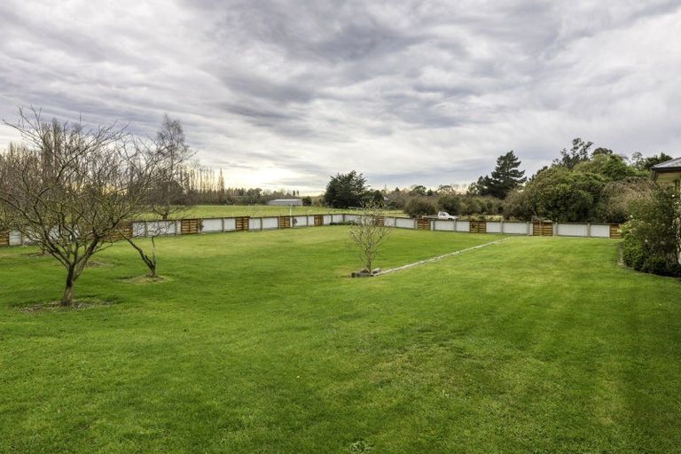 Photo of property in 17 Bond Street, Waimate, 7924