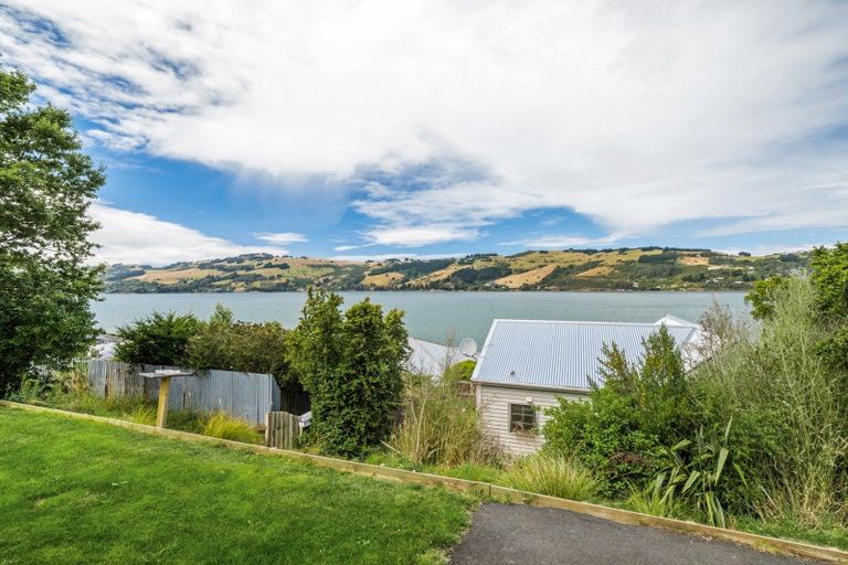 Photo of property in 1 Taupo Lane, Ravensbourne, Dunedin, 9022