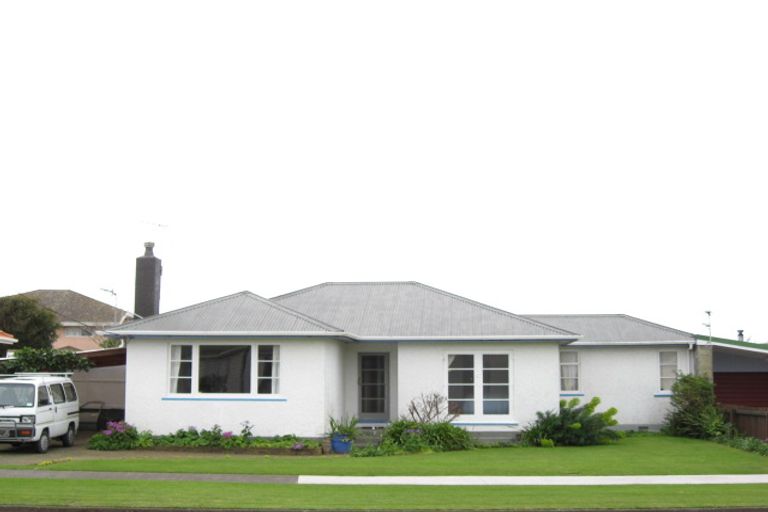 Photo of property in 27 Puni Street, Fitzroy, New Plymouth, 4312