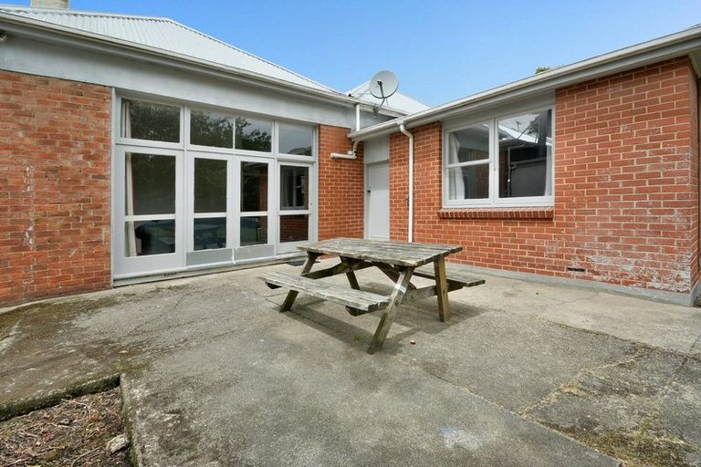 Photo of property in 1057 George Street, North Dunedin, Dunedin, 9016